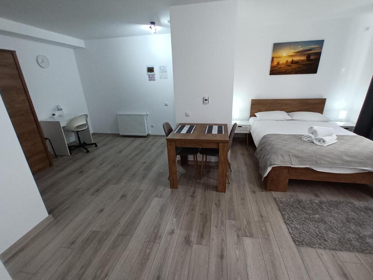 Old Town Studio Apartments バイア·マーレ エクステリア 写真